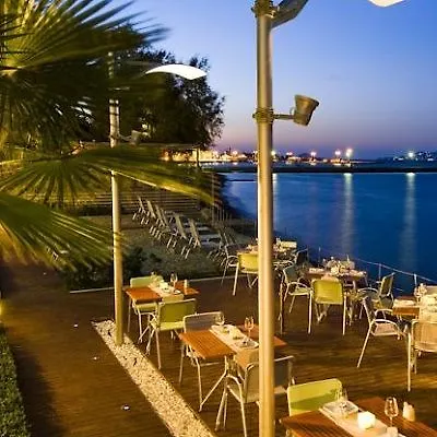 Hotel Aktis Art 4*