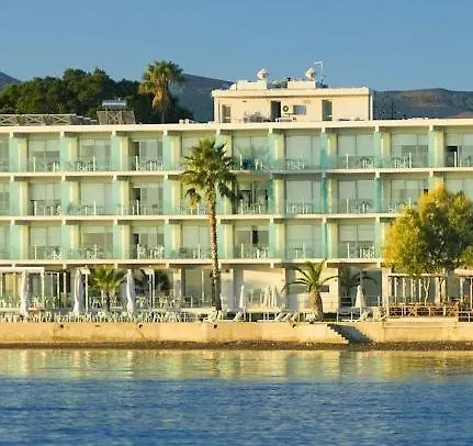 Aktis Art Hotel 4*