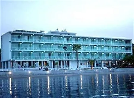 Hotel Aktis Art